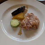 トラットリア カンパーナ ジロウマル - ポークと季節野菜のソテー