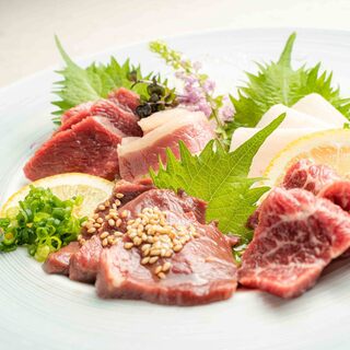 天草大王と馬肉バル TORi馬Ko_1