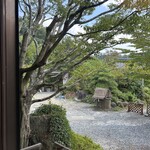 手打ちそば処 麓 - 店内から