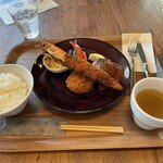 Cafe＆Dining HANAむこう - 