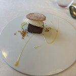 エヴォリュエ - 