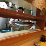 ちろり - 2014' 10/17 板さんと「さごち」（サワラの子）