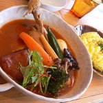 スープカレー トムトムキキル - チキン野菜(1,100円＋50円)