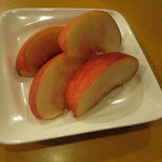 鳥長 - 桃、皮付きのままで