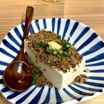 텃판야키니쿠 교자 다다노야 모리오카 오오도오리점 - ごまカツオ冷奴