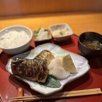 伊豆の旬 やんも 南青山店 - 