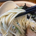 煮干中華そば専門 煮干丸 - 芯のある細麺