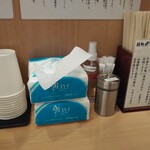 麺処 かず屋 - 卓上