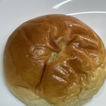 パン・プティ - こしあんぱん。