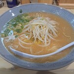 中華そば&じゃこめし ゆ希 - 中華そば大盛900円。