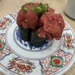 廻鮮寿司 塩釜港 - 大盛りネギトロ軍艦