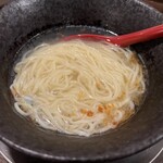 金町製麺 - 冷たい鯛出汁かけそば（半麺）