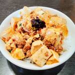 ステーキのあさくま - 麻婆豆腐丼（自己流）