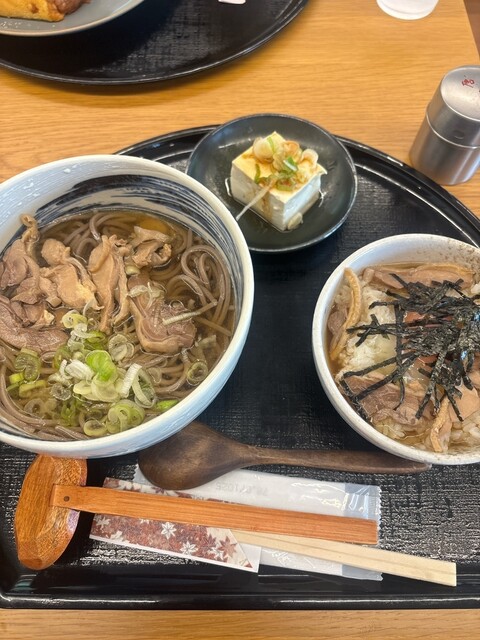 寺そば 寺カフェ 慈恩寺テラス内 - 羽前高松（そば）の写真