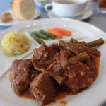 スパルタ - 日替わりランチ　牛とインゲンのトマト煮