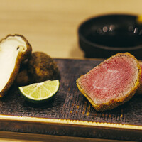 和牛ヒレカツと松茸　特製ソース