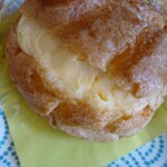 ヴォアラ洋菓子店 - シューもね。。