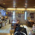 なか里 - 店内