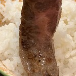 名代!門仲　焼肉てっちゃん - カルビのアップ