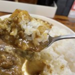 ら～めん石狩 - ミニカレー にんにくバッチバチに効いてマス
      【注意】食後のゲップは人のいないところで！