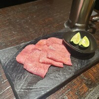 牛牛 西麻布 総本店 - 