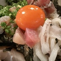 魚めし 竹亭 - ご飯、お味噌汁のおかわり出来ます