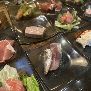 お任せ前菜盛り合わせ！