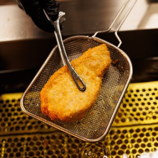 美味しさを最大限に引き出すこだわりの揚げ方