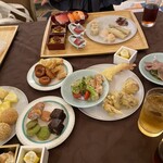 ロイヤルウッズ - 