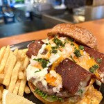 髙橋バーガー - 2025.9マンスリー タコロールバーガー