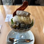 浅煎りコーヒーと自然派ワイン Typica - 