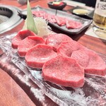 よろにく - 厚切り上タン（2人前）