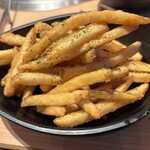 焼肉 1129 - ポテトフライ(329円)