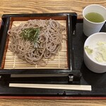そば茶屋 さくら - 料理写真:ざるそば(冷)　500円