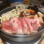 しゃぶしゃぶ すき焼き 食べ放題 和牛と豚 本町店 - 