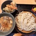 久兵衛屋 - 料理写真:つけ汁うどん　ミニ天丼ランチ　924円