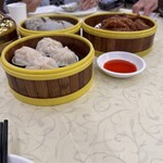 HL Peninsula Restaurant - 