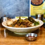 SPICY CURRY 魯珈 - 