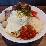 らーめん菊 - 冷やし中華 青唐辛子 1450円
      麺300g ニンニクマシマシ ヤサイ 辛海老