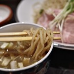 中華SOBA にぼ乃詩 - 日本蕎麦みたいですが、ちゃんとラーメン