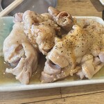 四文屋 - 豚足　大