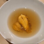 すし 良月 - 鮑の出汁と天草の赤雲丹