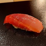 すし 良月 - 血合いぎしの中トロ（厚岸）
