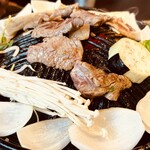 炭火ジンギスカン酒場 もんごる - 