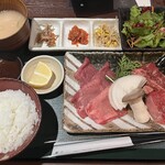 本町肉倶楽部 tongue be - 