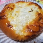 喫茶梵天 - 玉ねぎとツナのパン