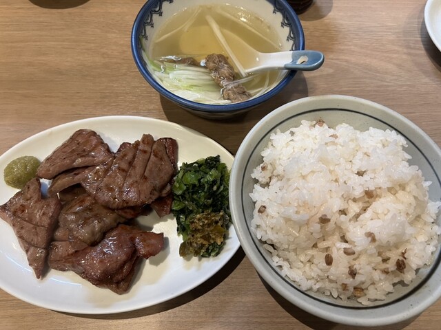 牛タン焼専門店 司 分店鷹 - 大宮/牛タン | 食べログ