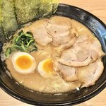 横浜家系ラーメン 銀家 川崎銀柳街店 - 