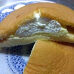 ファミリーマート - 料理写真:ダブルクリームサンド(ホイップ&カスタード)