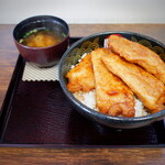 たれかつ本舗 勝升 - 